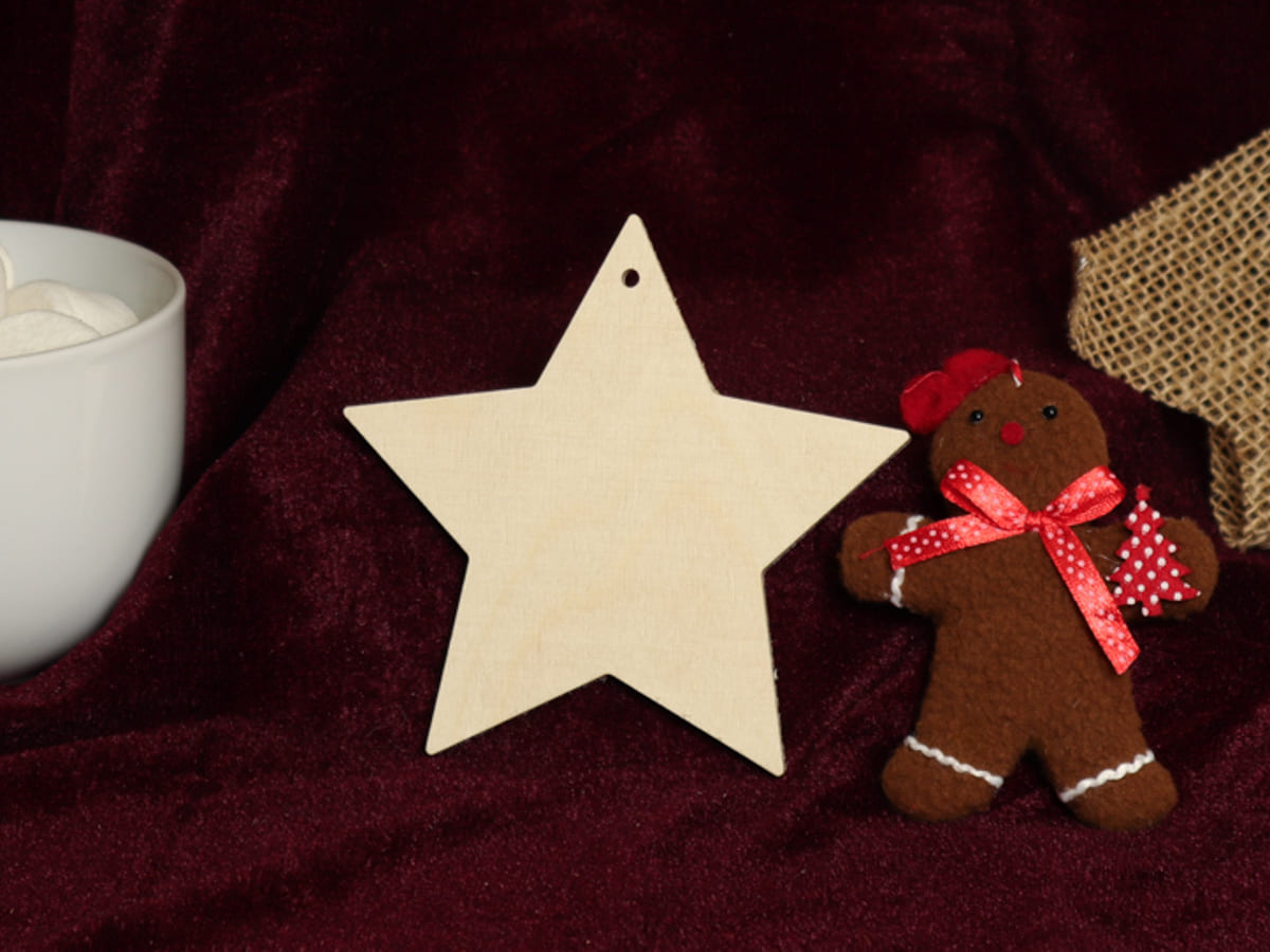 Étoile de Noël en bois à suspendre de 12 × 12 cm en contreplaqué de 4 mm